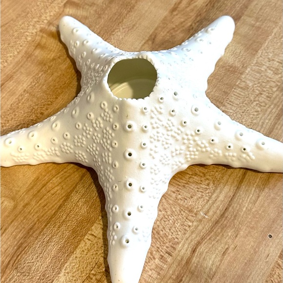 5/$20 Vintage Sea Star candle holder & shade, "fine bone China", some scuffs - Picture 4 of 5